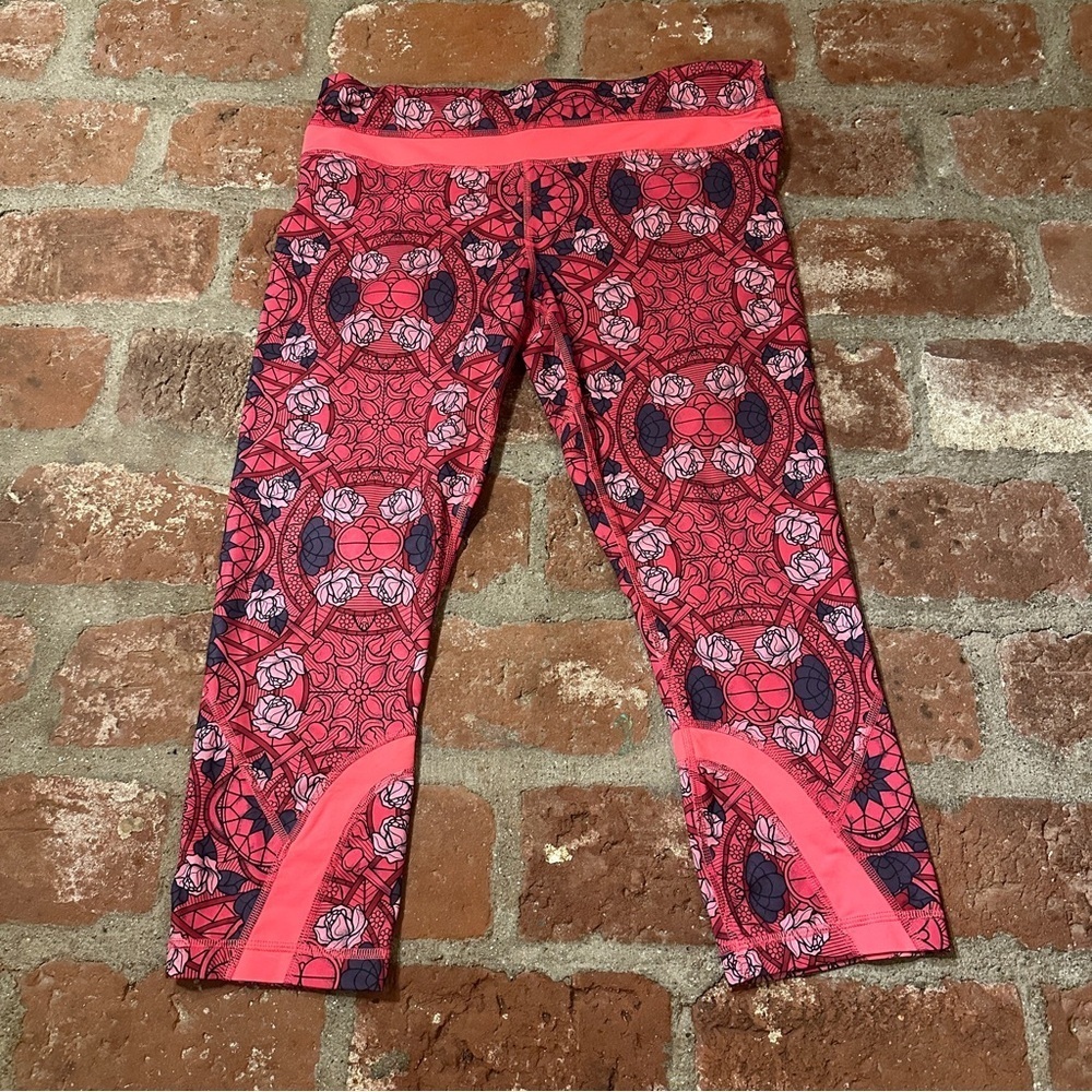 Lululemon Run Inspire Crop Full-On Luxtreme Prisma Multi Guava Lava Boom Juice